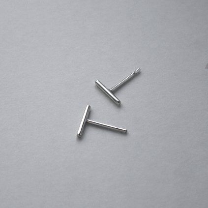 2.S line studs
