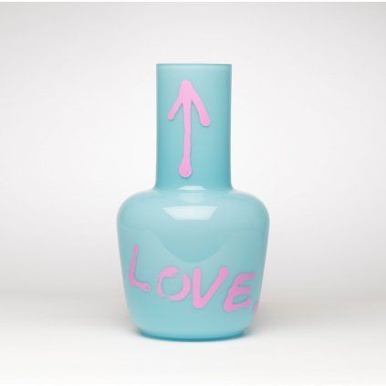 qubus jakub berdych karpelis unnamed vase pink love turquoise 1