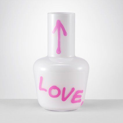 qubus jakub berdych karpelis unnamed vase pink love white 1
